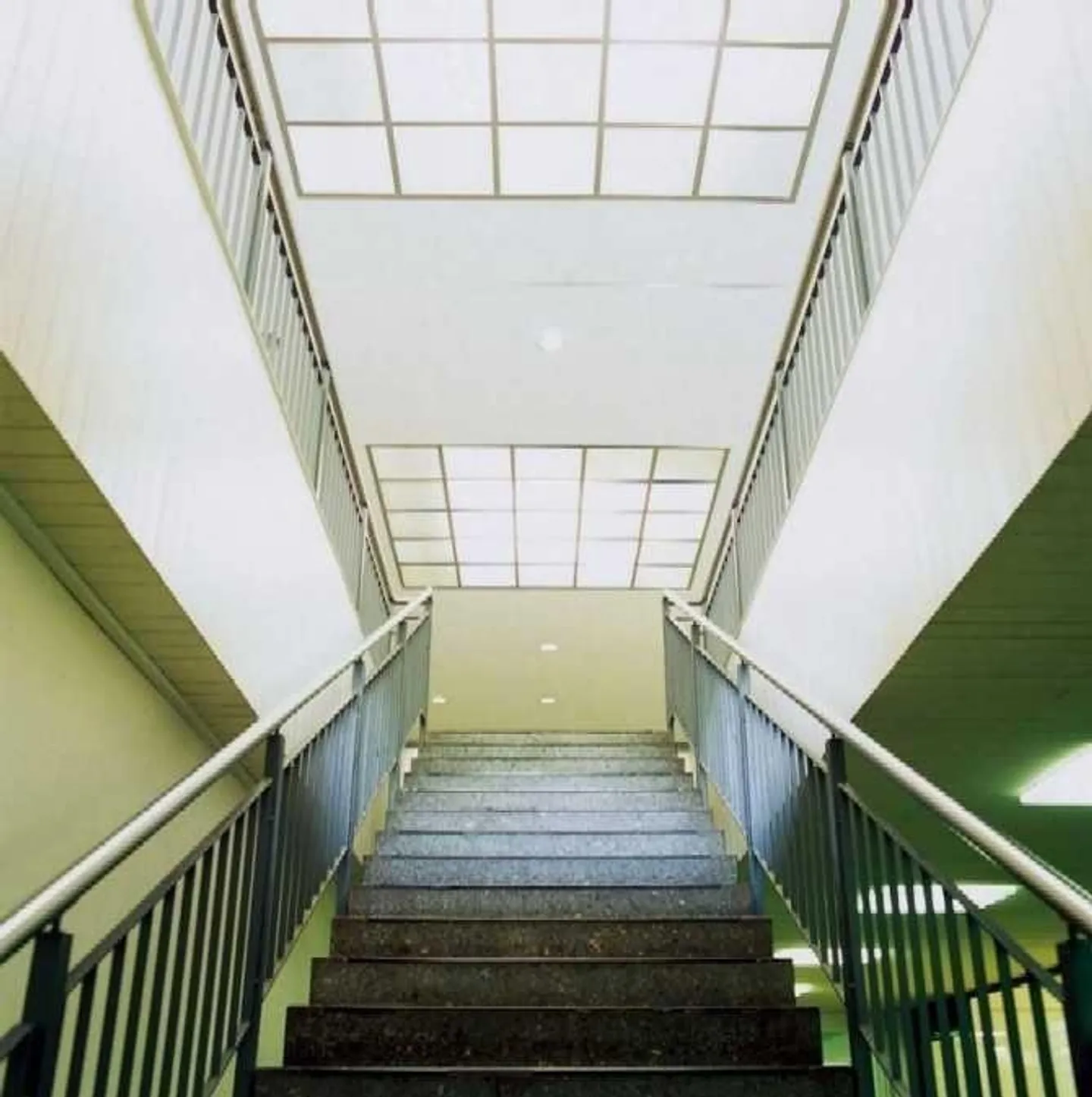 Spazio commerciale nel quartiere Gundeli - Foto 2 di 3