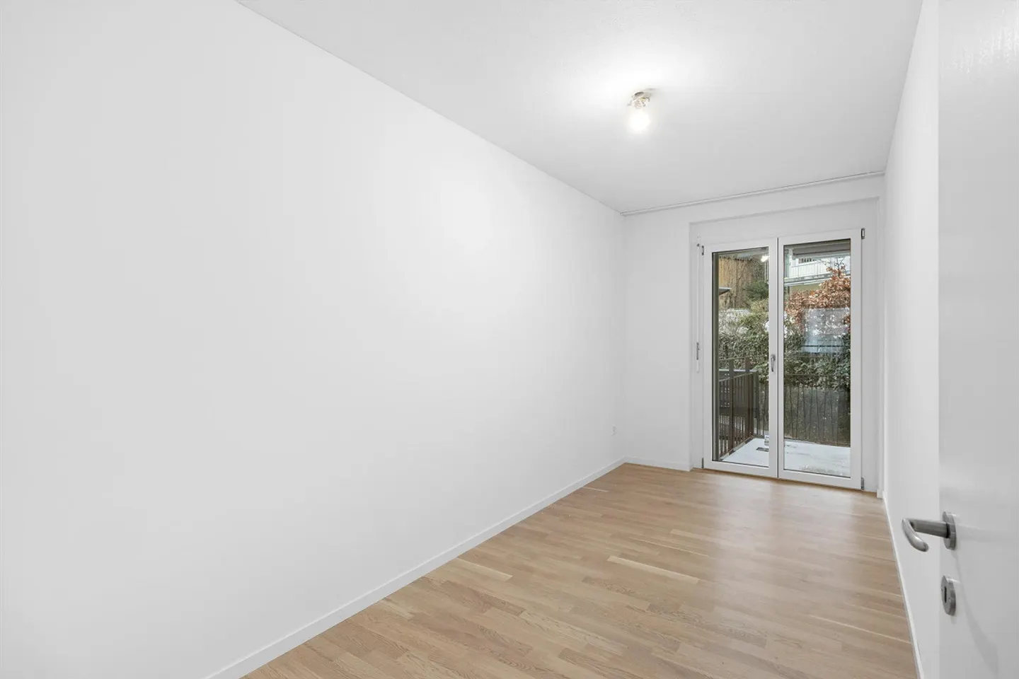 Modernes Apartment mit Garten - Foto 4 von 9