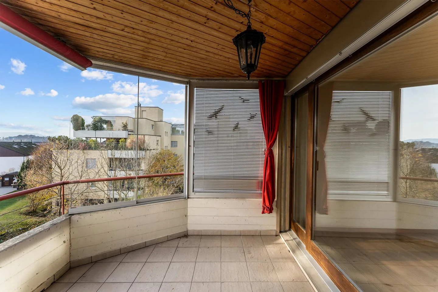 Cozy apartment in a central location - Photo 3 of 12