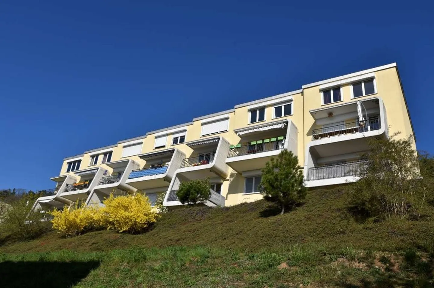 Duplex Charmant dans Quartier Calme - Photo 1 sur 6