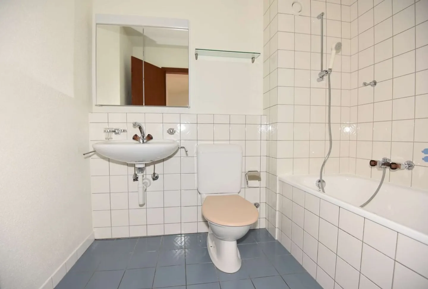 Duplex Charmant dans Quartier Calme - Photo 6 sur 6