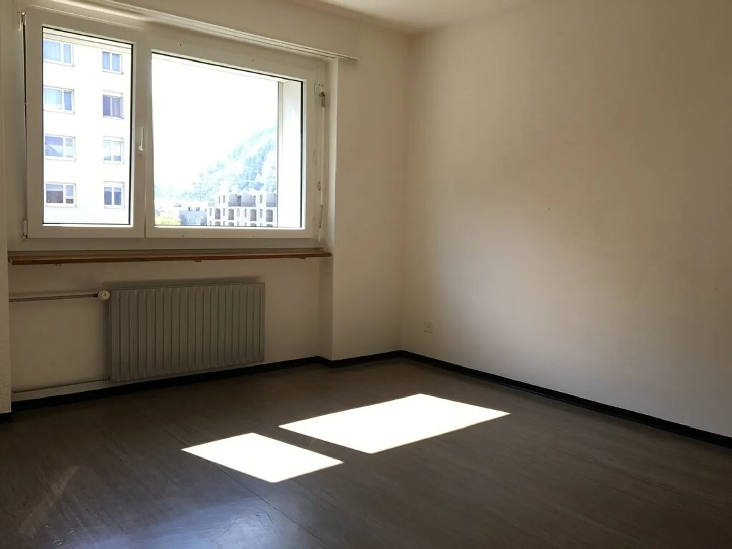 Cozy 2.5 Room Apartment for Rent in Chur! - Photo 5 of 6