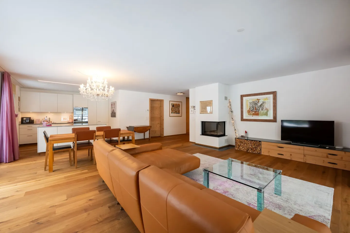 Stilvolles Apartment mit Terrasse - Foto 5 von 13