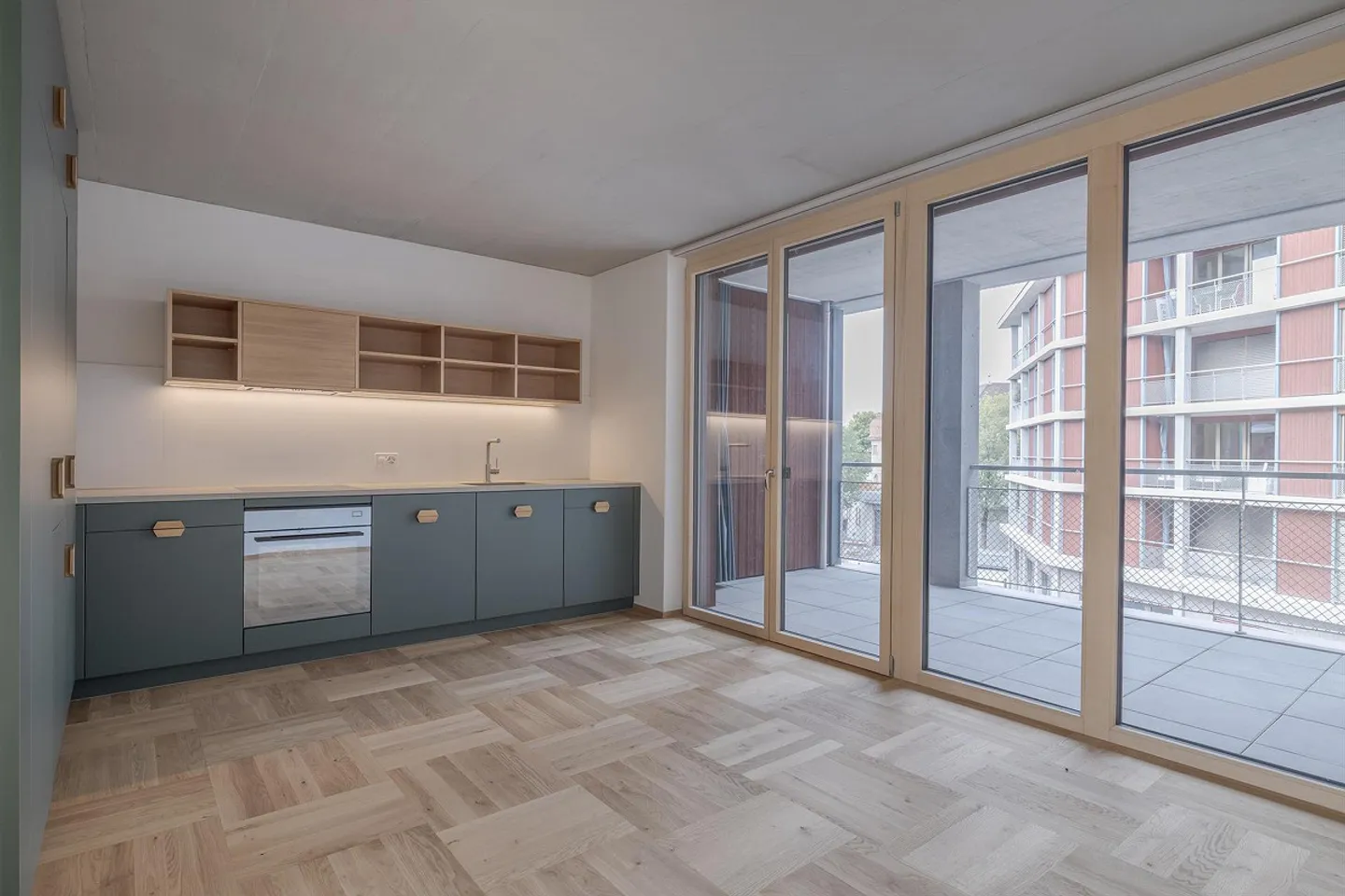 3.5 Room Apartment in Biel - Photo 8 of 12