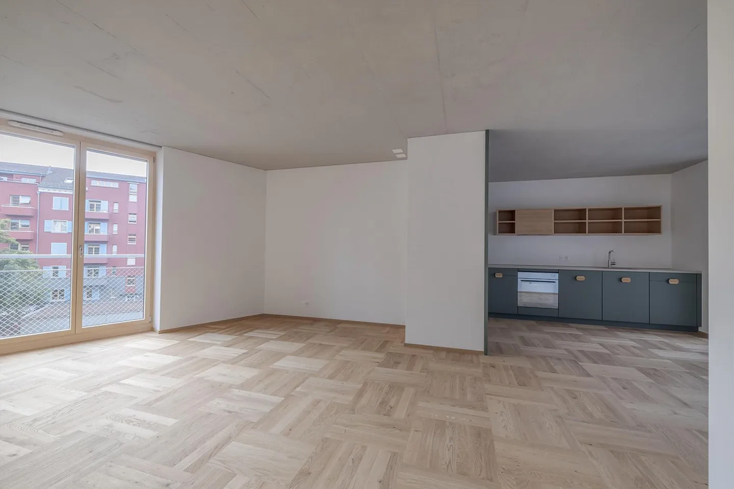 3.5 Room Apartment in Biel - Photo 12 of 12