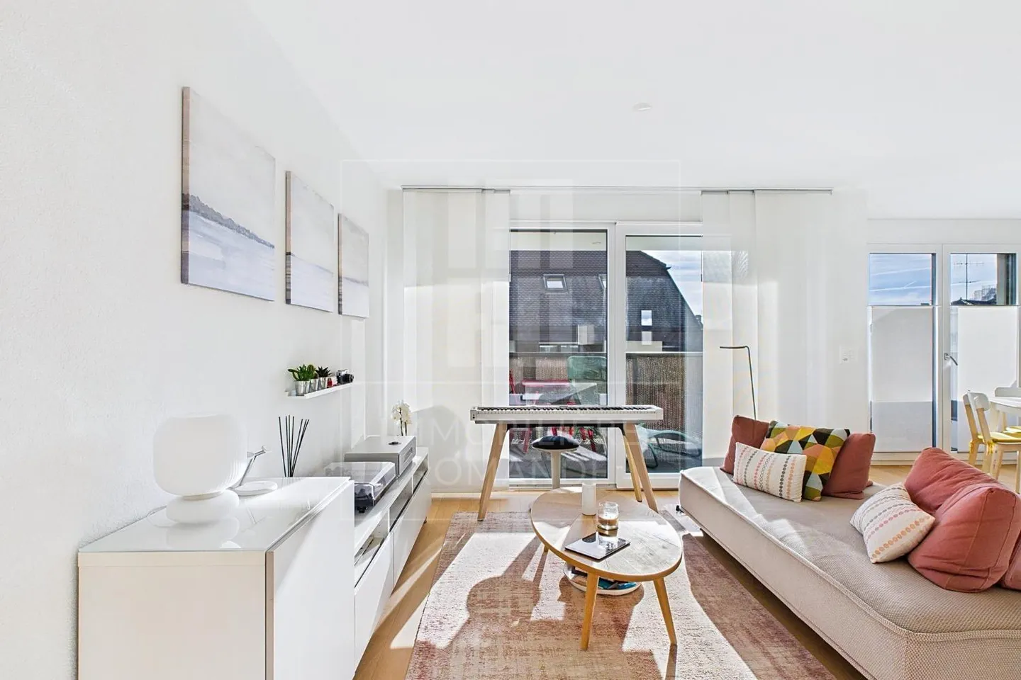 Charming 3.5 Room Apartment - Photo 1 of 11