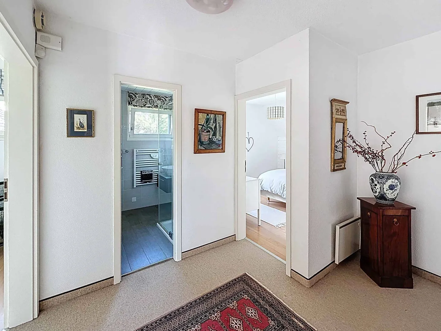 Charming renovated semi-detached villa - Photo 11 of 13