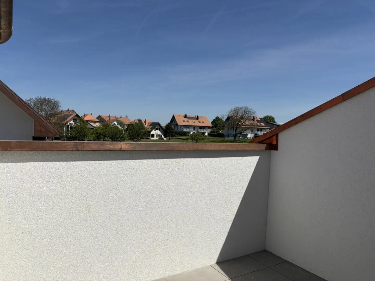 Appartement Duplex dans une Ferme Rénovée - Photo 3 sur 15