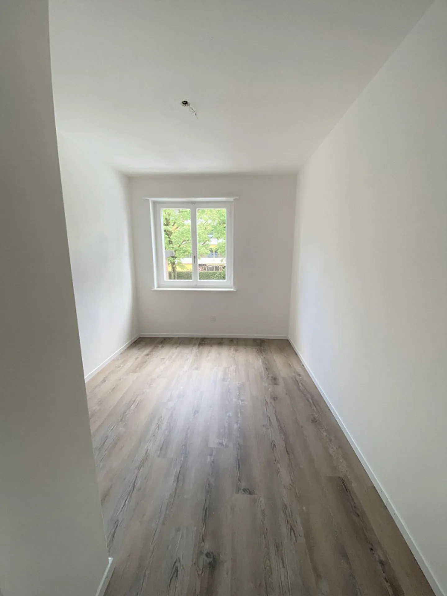 Helle 3-Zimmerwohnung im 3.OG an zentraler Lage - Foto 2 von 8