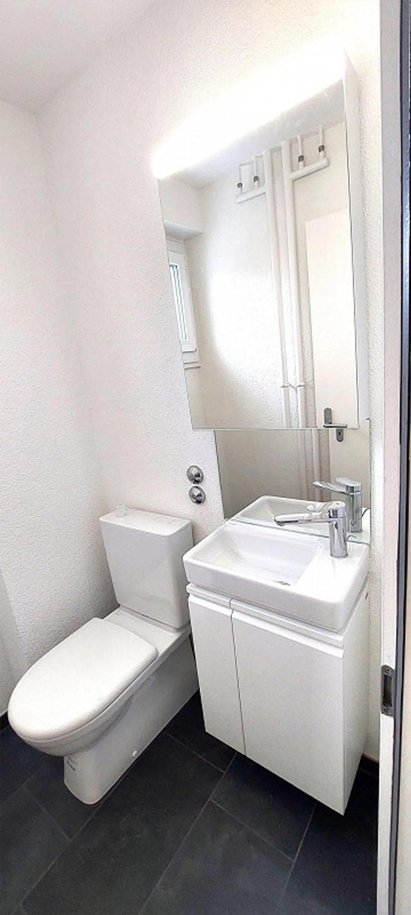 Total saniertes Wohnglück: 4.5-Zimmer-Wohnung mit Balkon ins Grüne - Foto 12 von 18