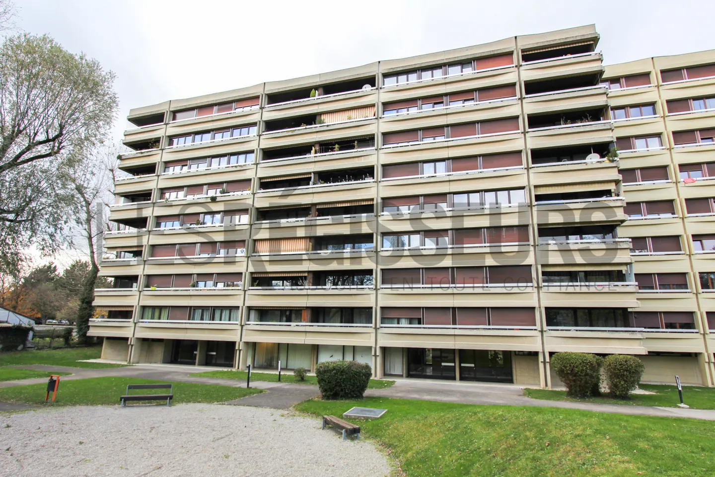 In the heart of the village of Meyrin - Photo 1 of 1