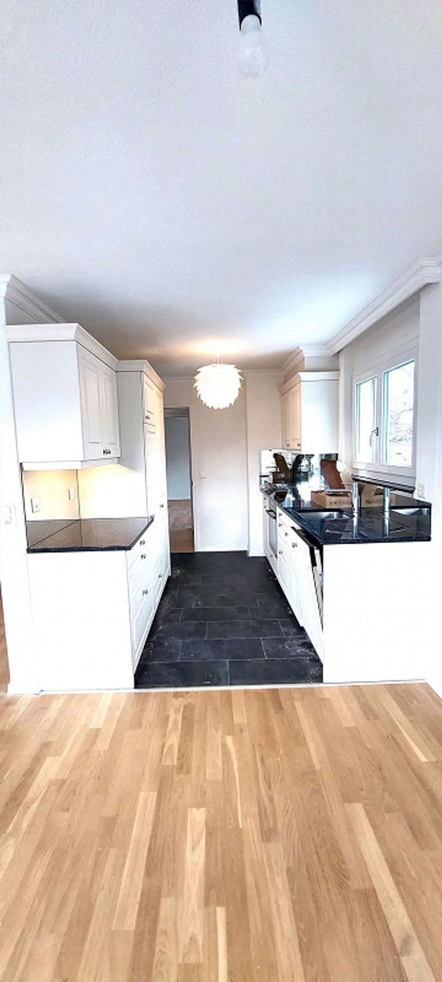 Total saniertes Wohnglück: 4.5-Zimmer-Wohnung mit Balkon ins Grüne - Foto 4 von 18