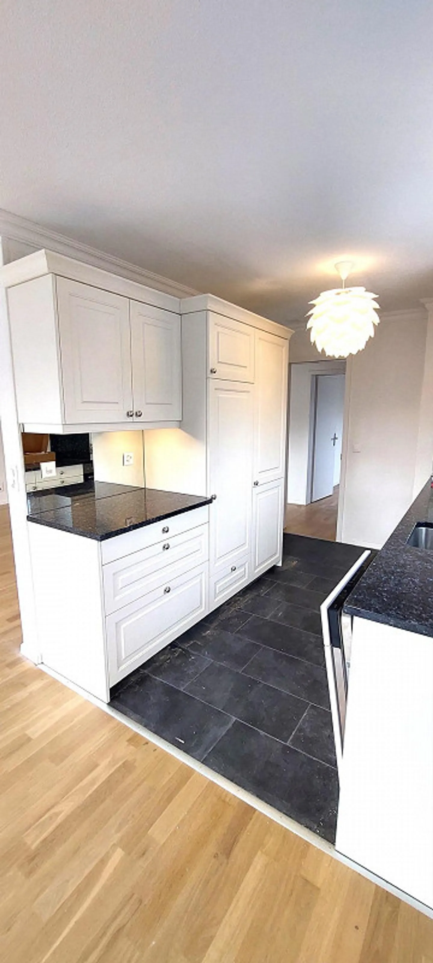 Total saniertes Wohnglück: 4.5-Zimmer-Wohnung mit Balkon ins Grüne - Foto 5 von 18