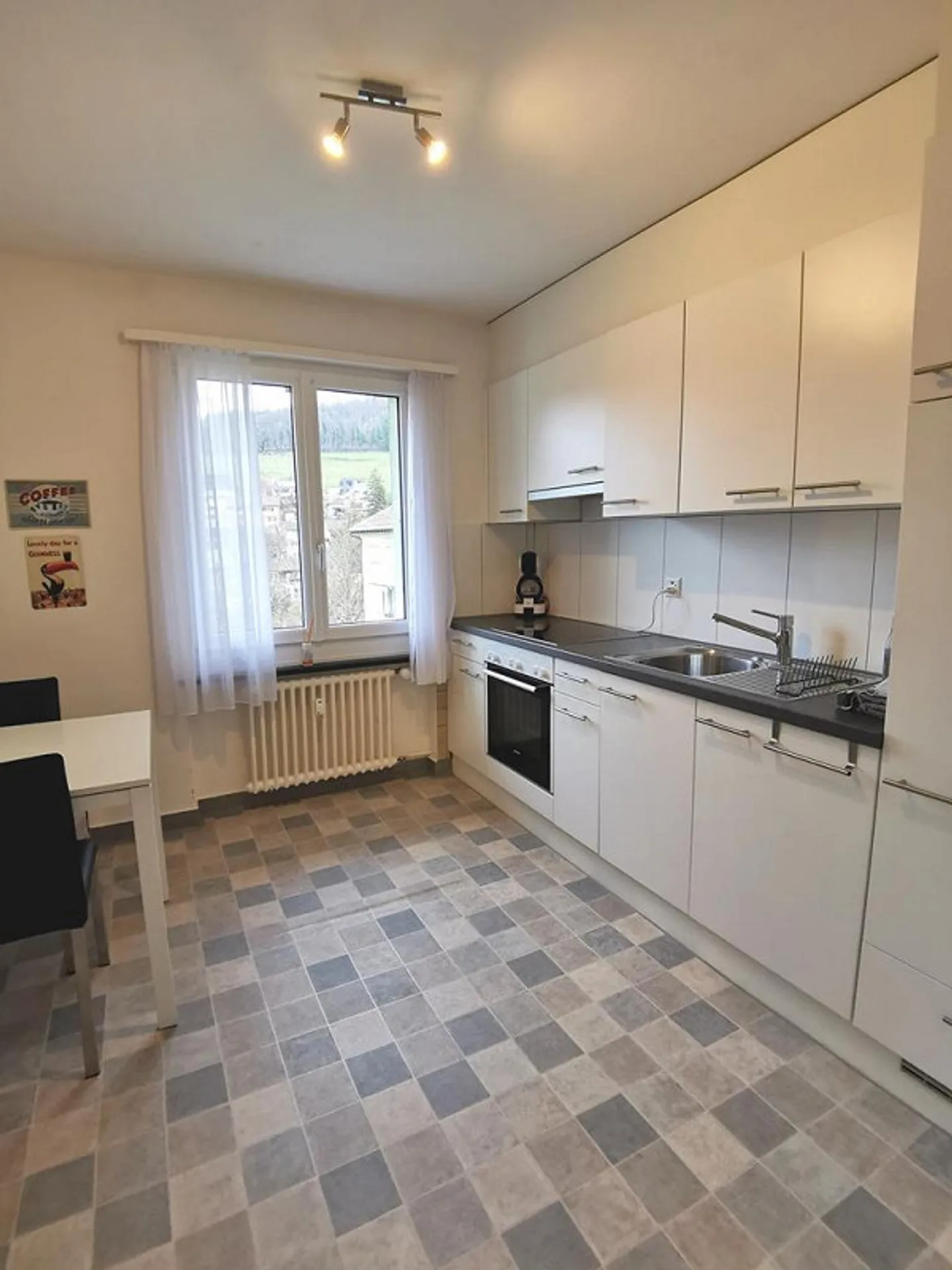 Beautiful 2.5 room apartment in a quiet location - Photo 4 of 7