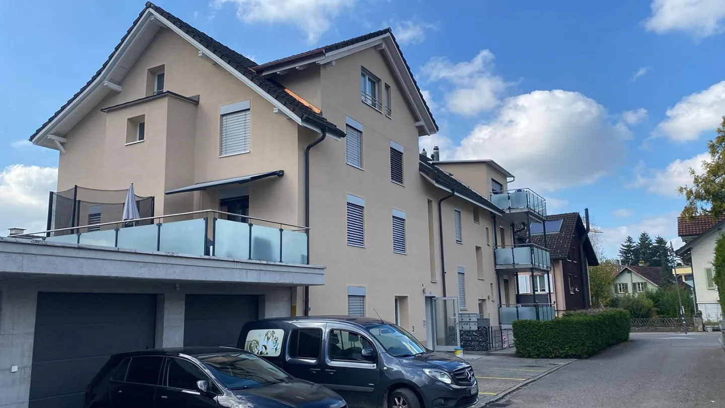 Accogliente appartamento mansardato di 3 stanze in posizione centrale a Kradolf-Schönenberg - Foto 7 di 8