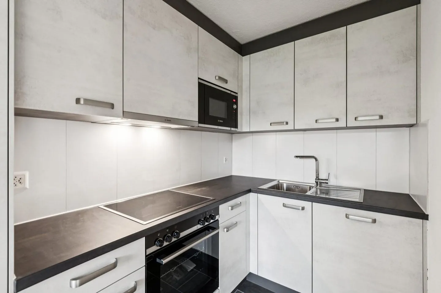 Erstbezug nach Sanierung! - Foto 5 von 10