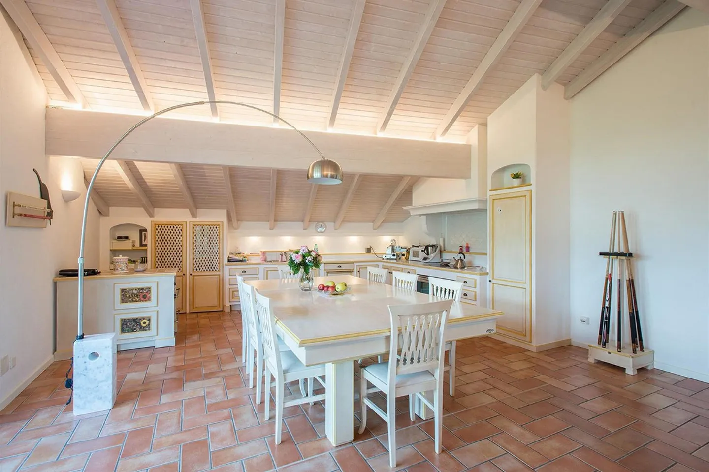 Attico Elegante con Vista Lago - Foto 4 di 10