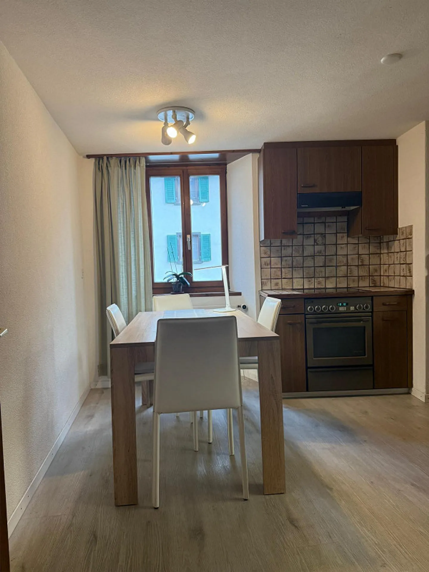 4 1/2-Zimmerwohnung zu vermieten - Foto 1 von 6