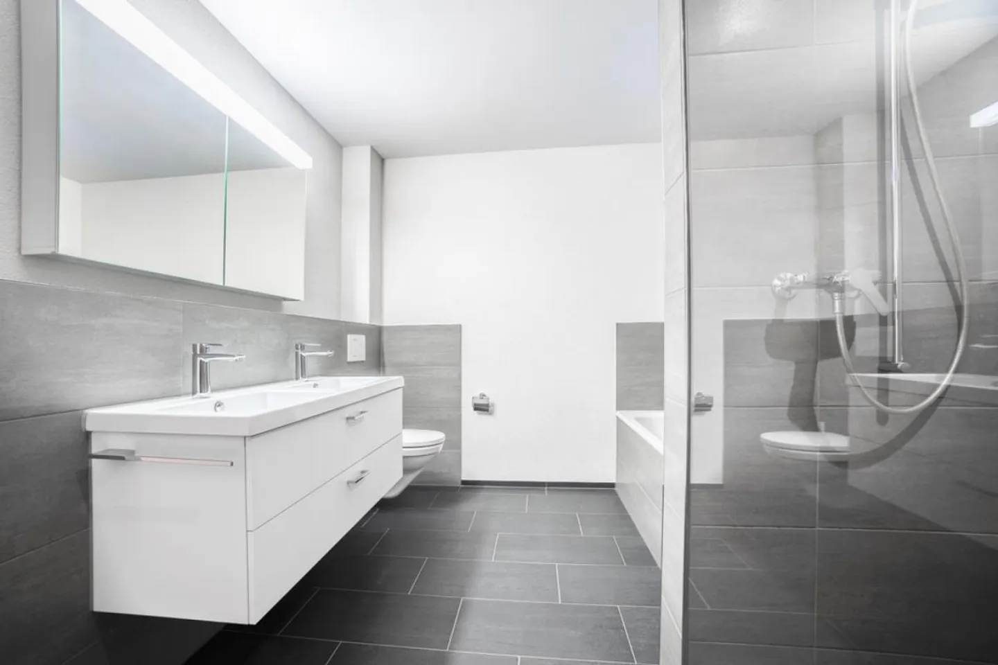 Appartement en attique avec grande terrasse pour se détendre - Photo 5 sur 7
