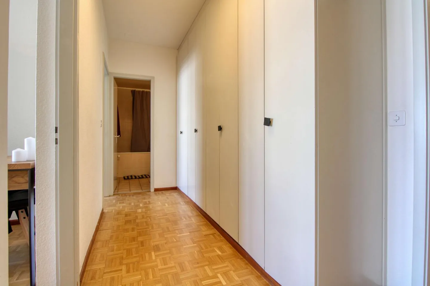 Chambre moderne à Genève - Photo 4 sur 18
