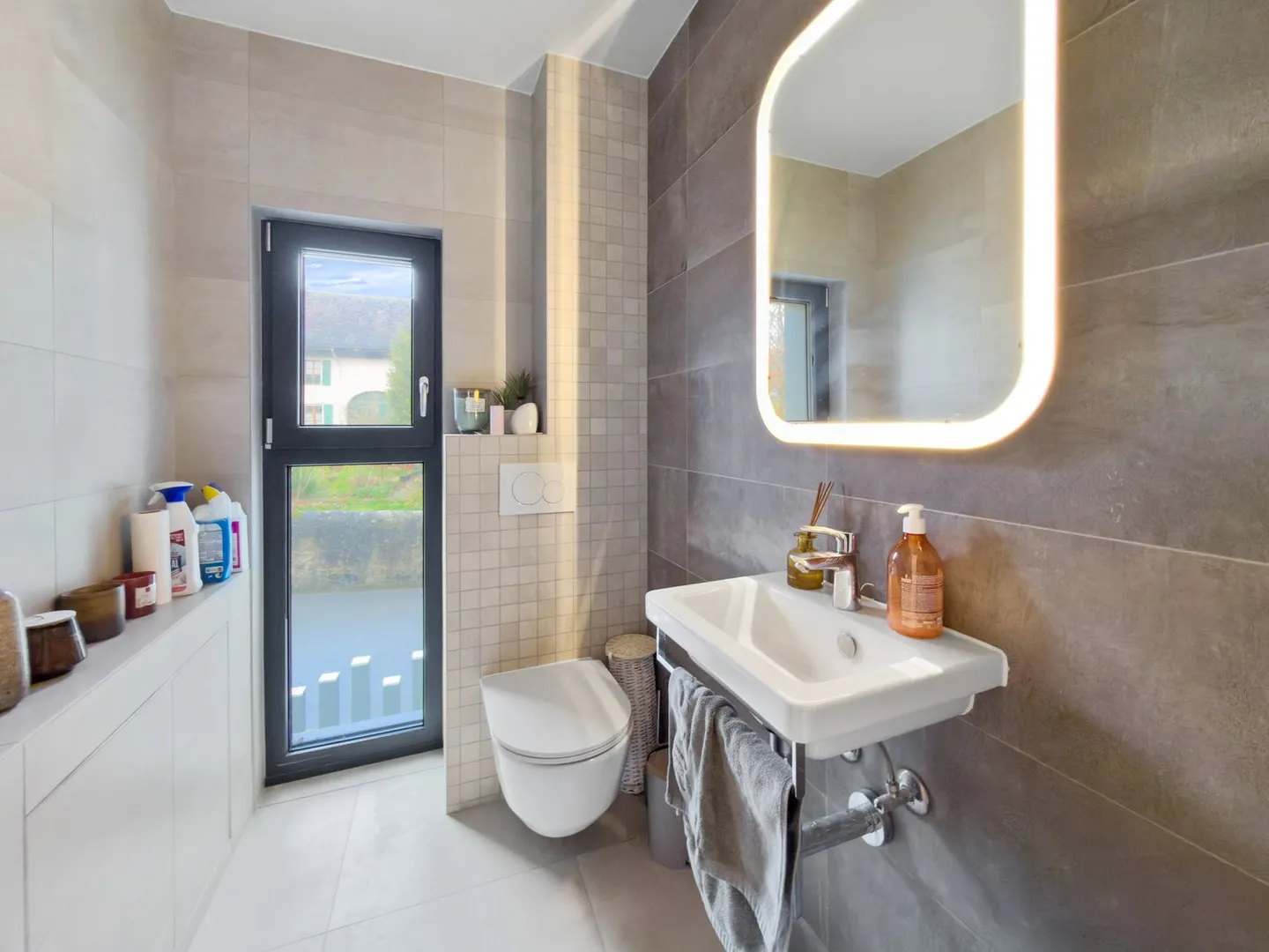 Magnifique appartement de 3,5 pièces avec vue sur le lac Léman - Photo 7 sur 9