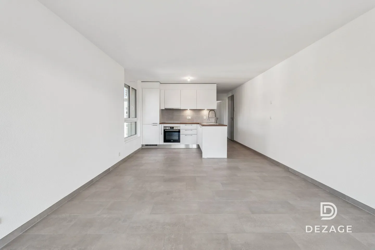 Ultimo piano nel centro di Yverdon: Splendido appartamento di 2,5 locali in assoluta tranquillità - Foto 3 di 12