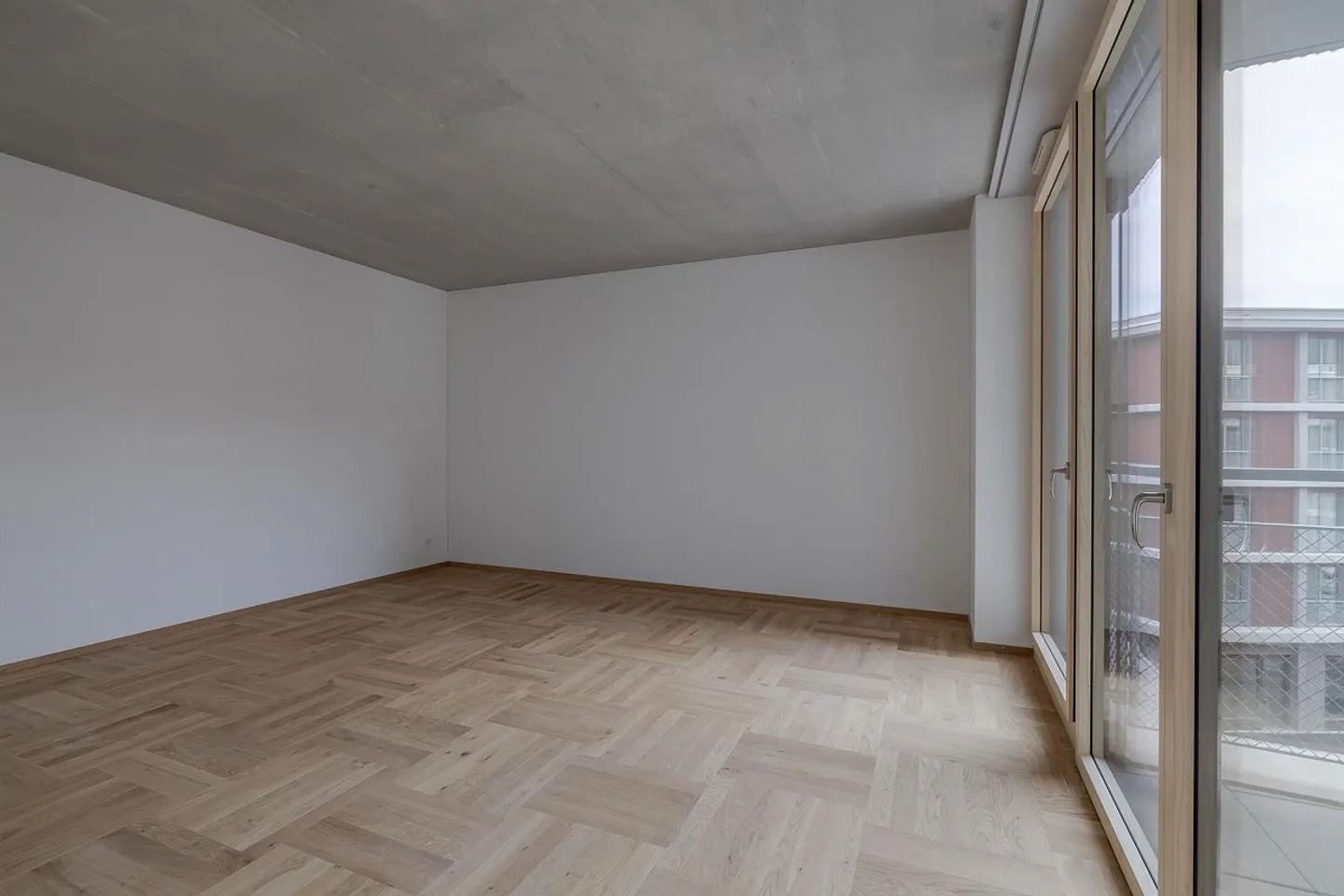2.5 Room Apartment in Biel - Photo 12 of 13