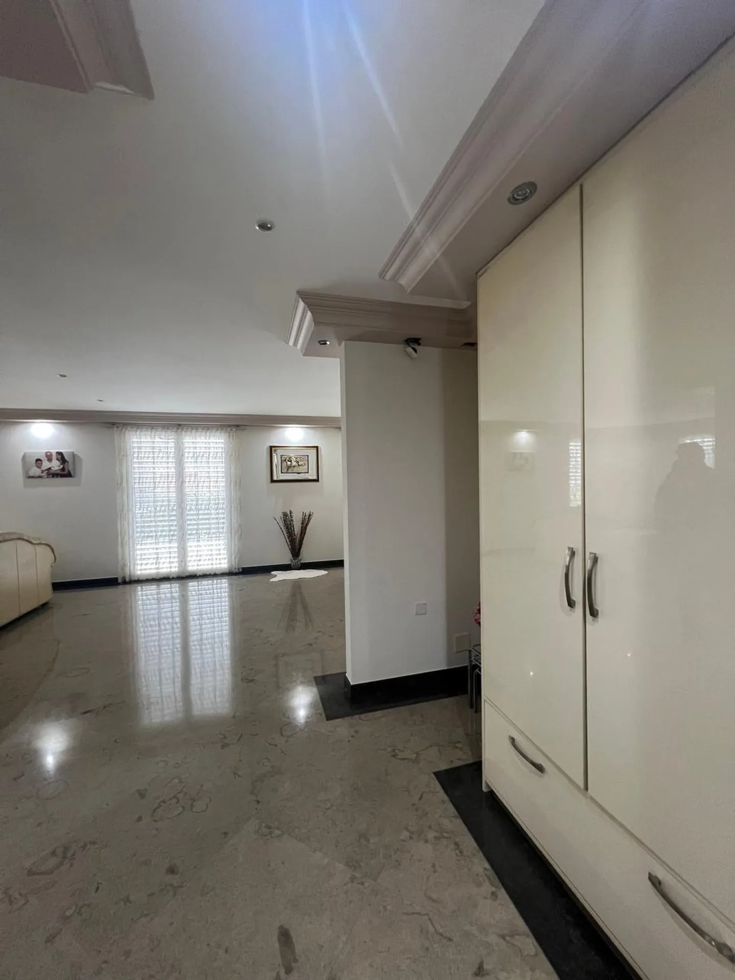 Villa individuelle 8.5 pièces avec jardin + permis en force - Quartier prisé En - Photo 4 sur 9