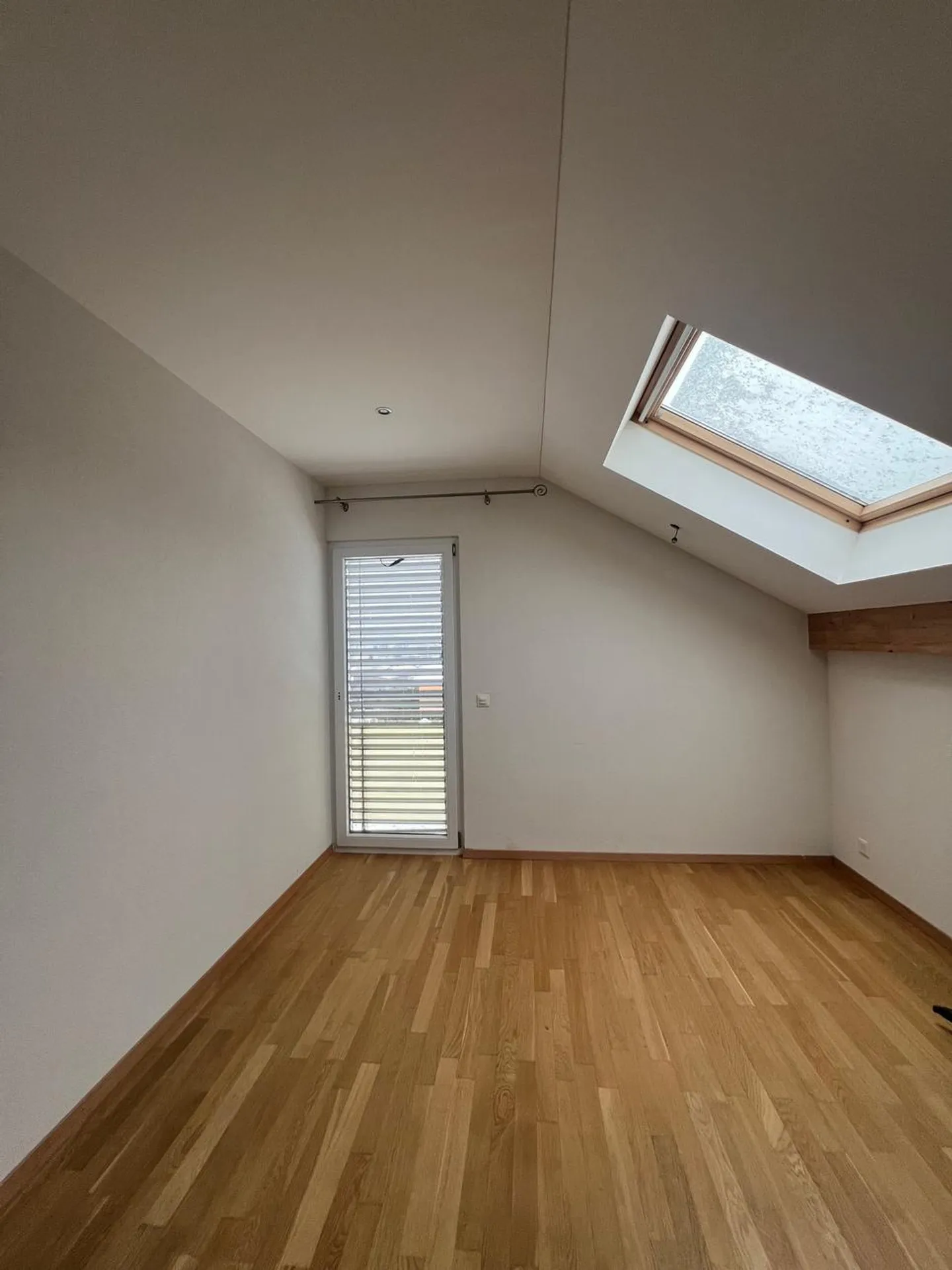 Villa individuelle 8.5 pièces avec jardin + permis en force - Quartier prisé En - Photo 8 sur 9