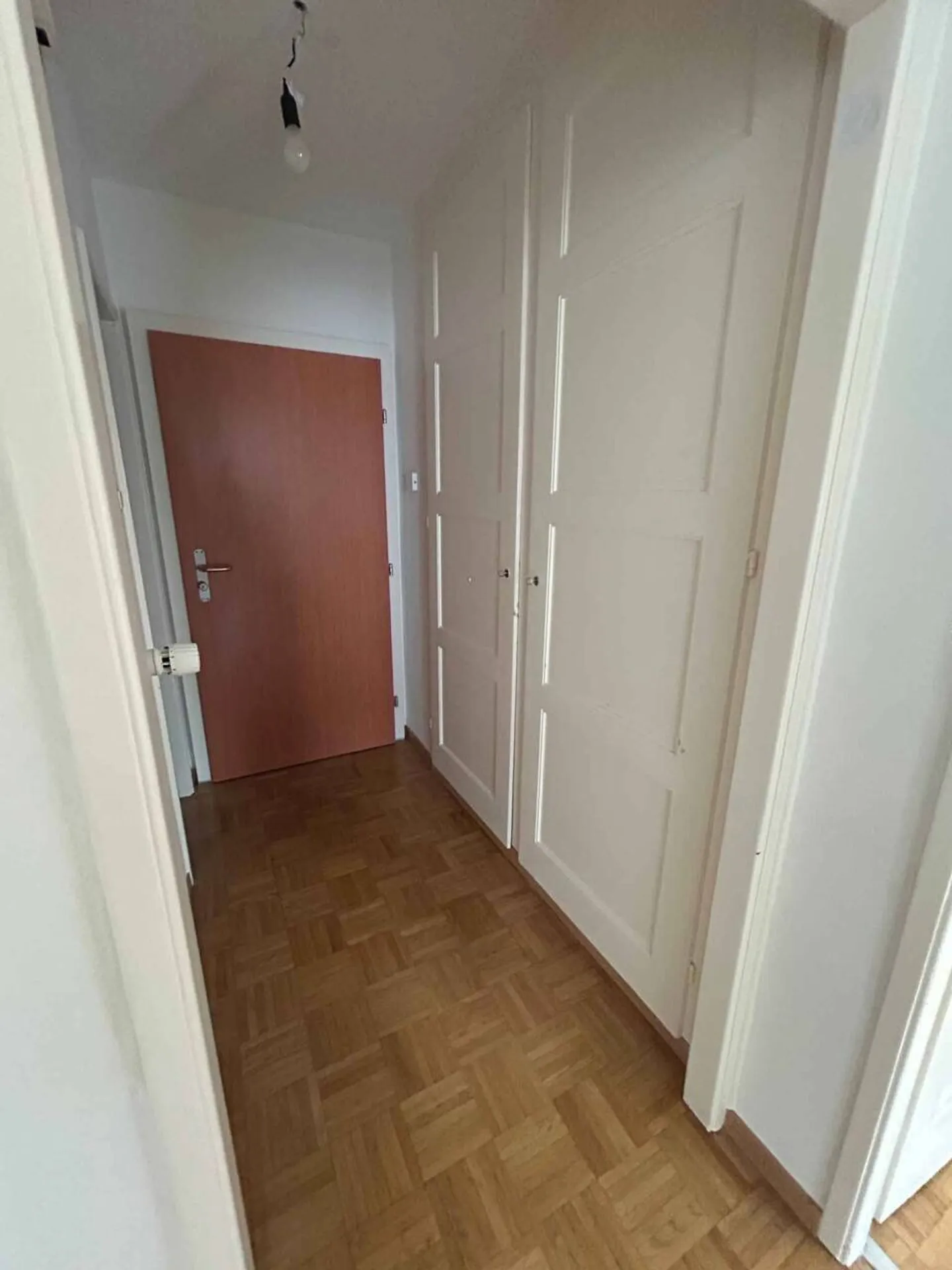 Appartement Charmant avec Balcon - Photo 2 sur 10