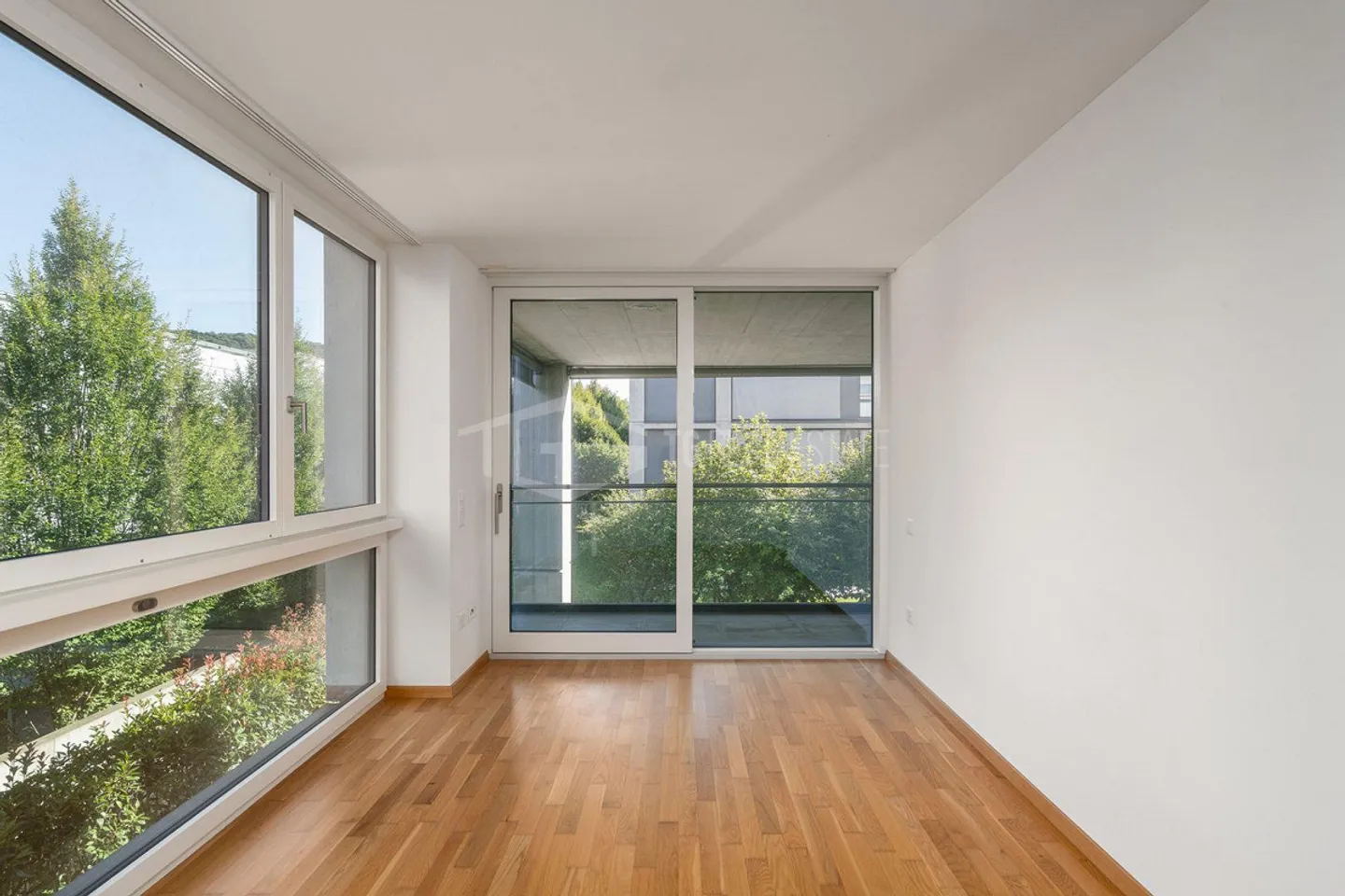 DUPLEX MODERNE DE 4.5 PIÈCES - Photo 7 sur 11