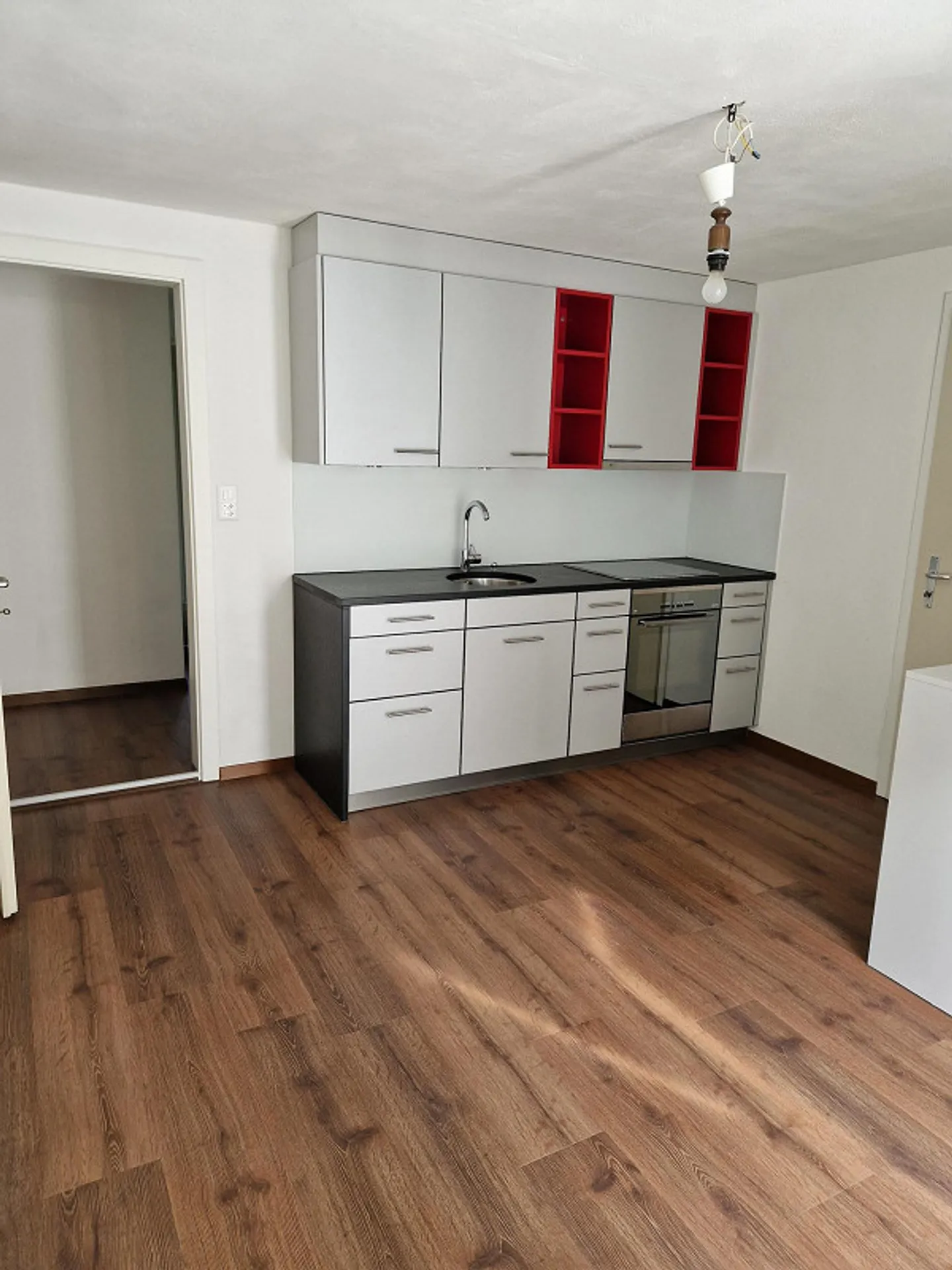 Appartement 3.5 pièces à Altdorf - Photo 1 sur 8