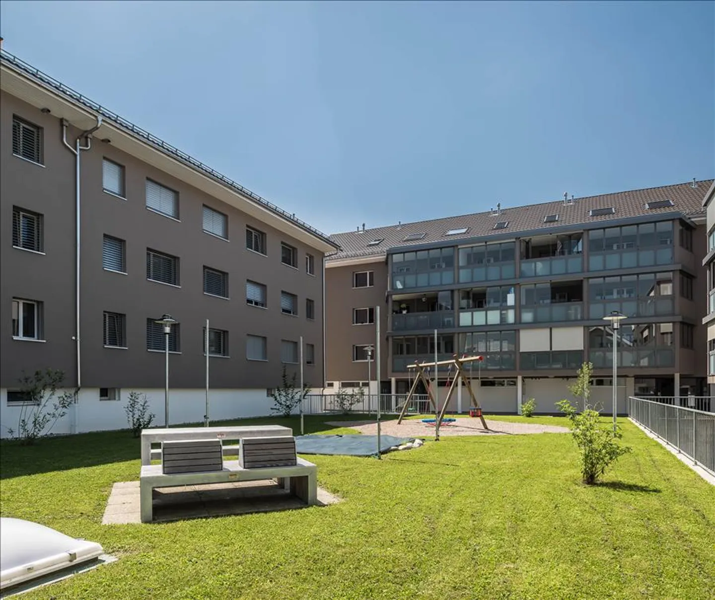 Appartement à louer - Photo 2 sur 8