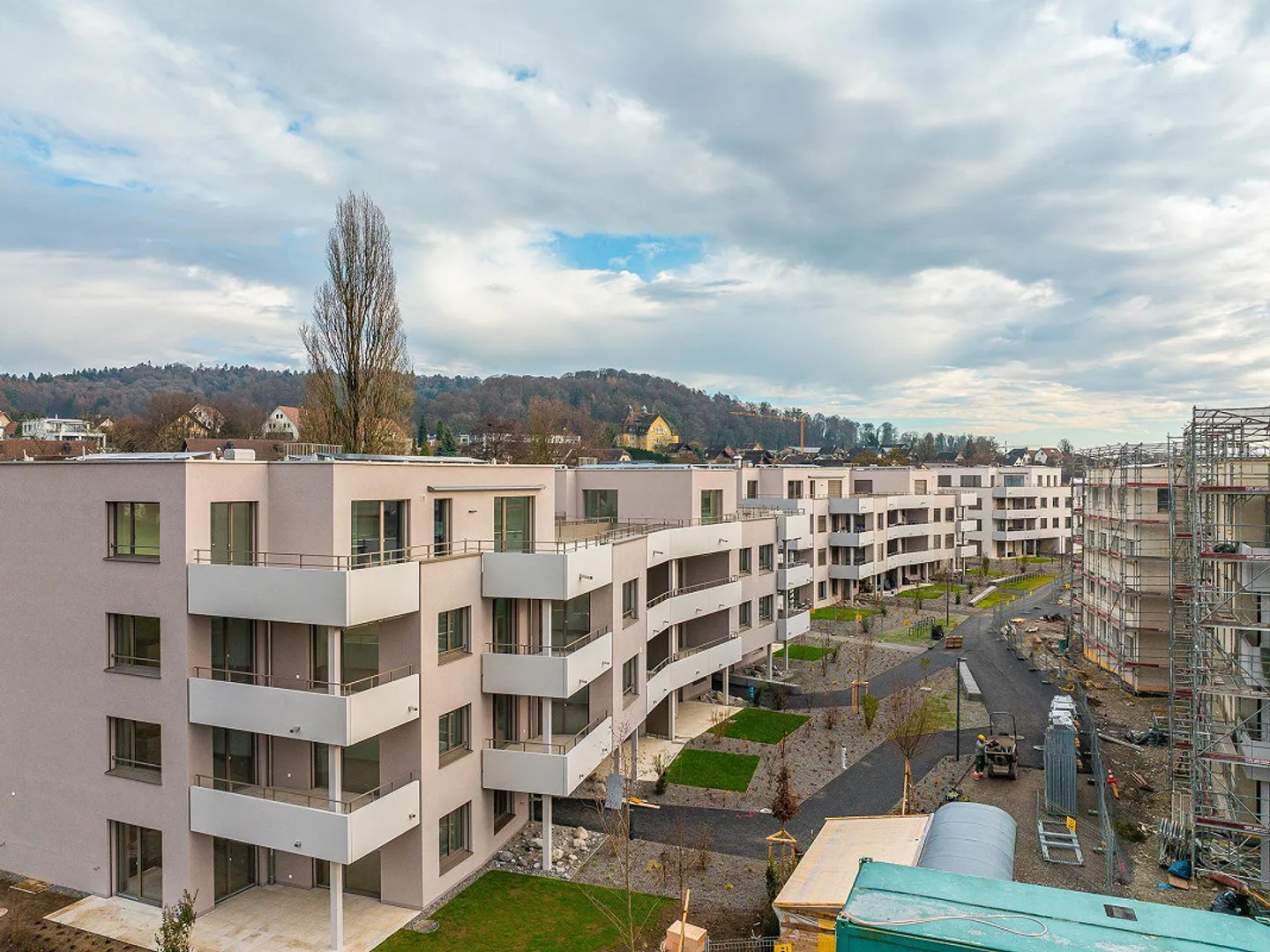 Attikawohnung mit traumhafter Aussicht ins Grüne! - Foto 9 von 11