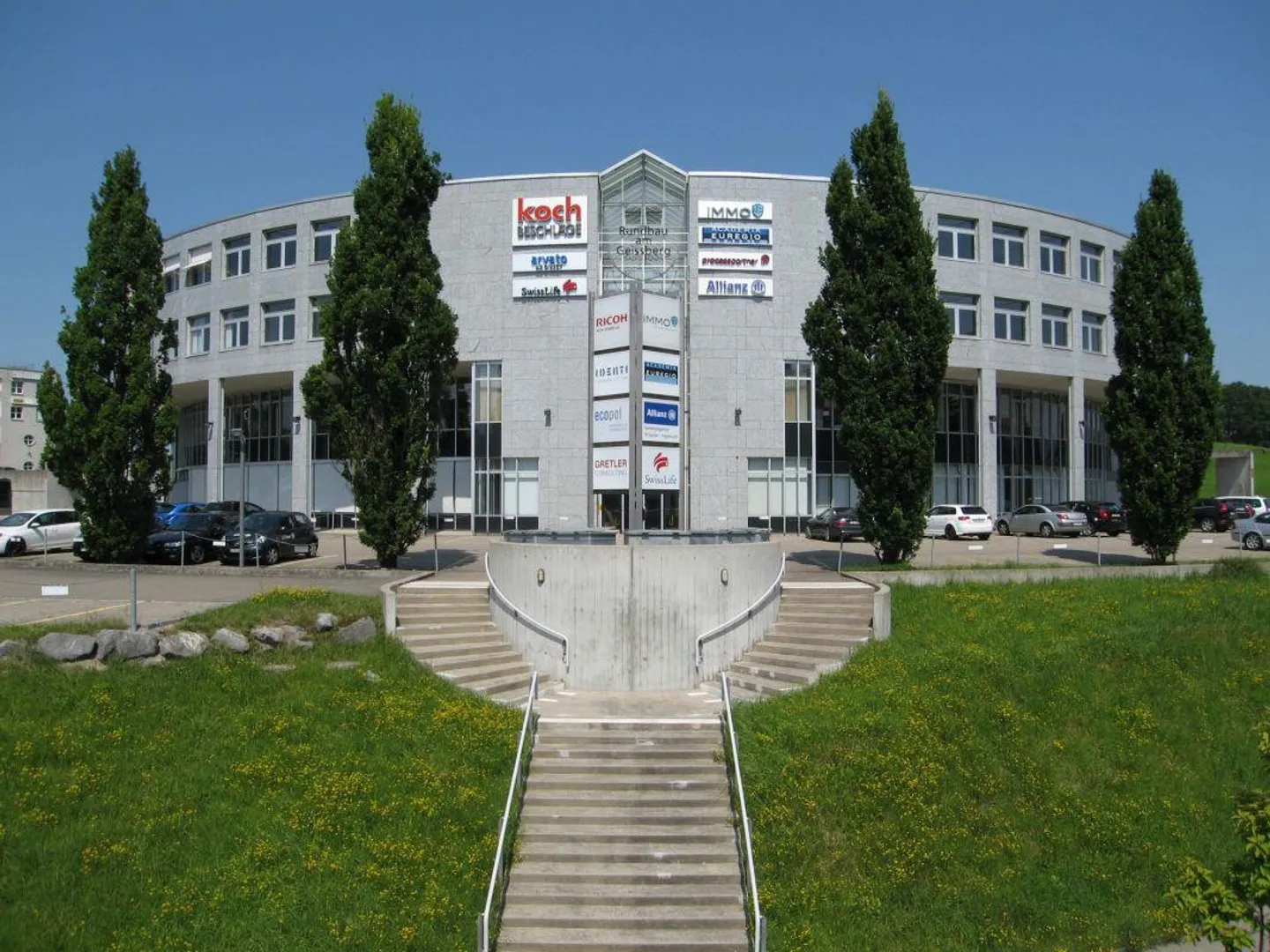 Ottimo ufficio in un edificio commerciale unico - Foto 1 di 9