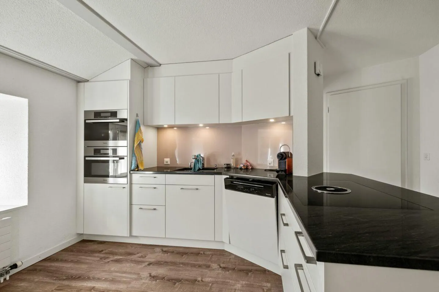 Propriété d'investissement attrayante avec potentiel de développement dans un emplacement central. - Photo 28 sur 30