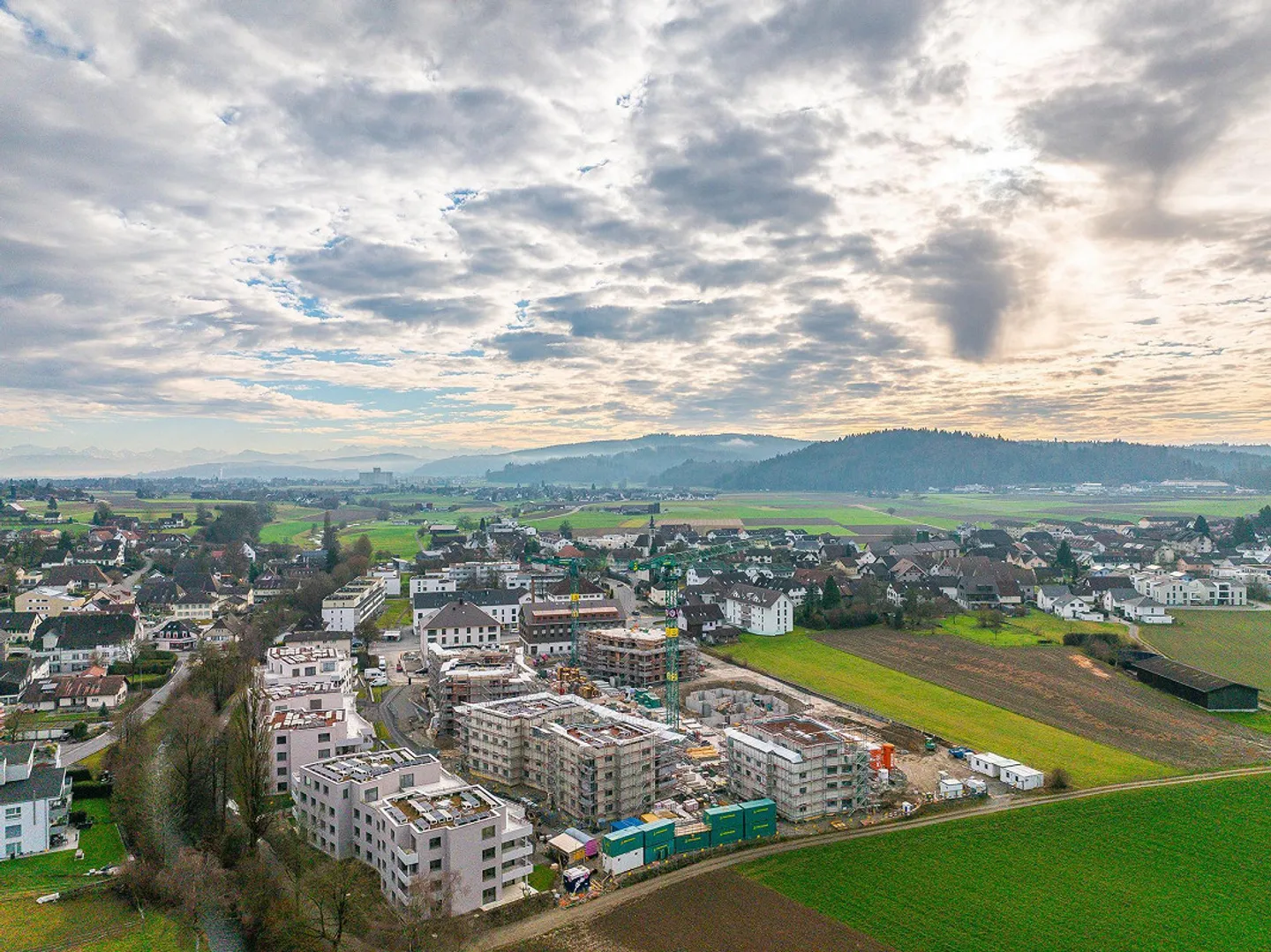 Attikawohnung mit traumhafter Aussicht ins Grüne! - Foto 10 von 11