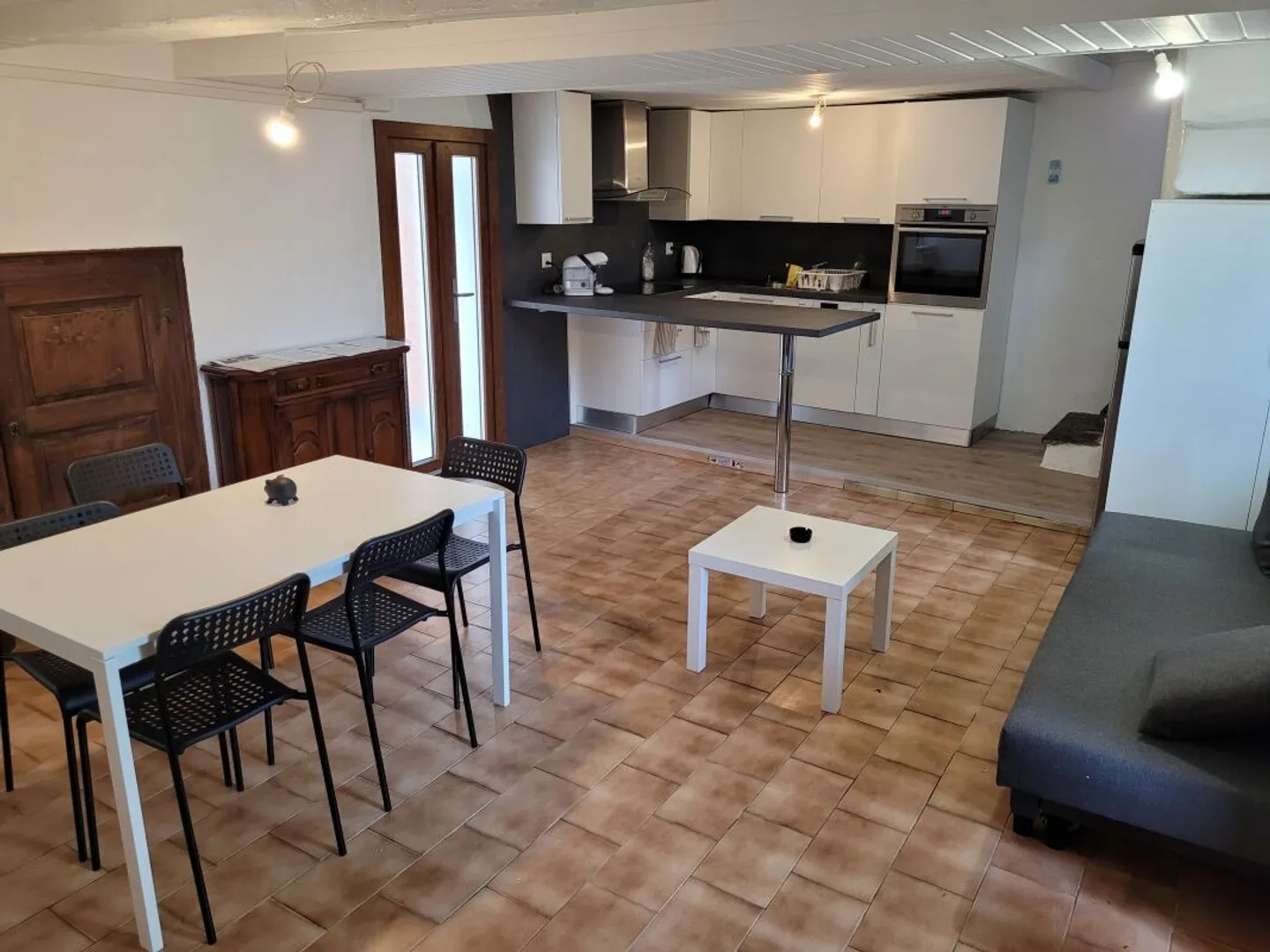 Multi-family property, with garden, beautiful lake view and possibility of secondary residence - Photo 7 of 9