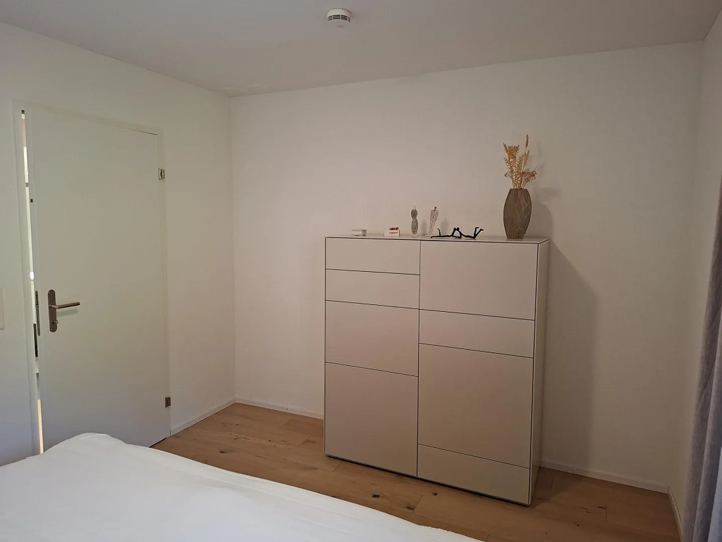 Bright 4.5-room apartment with balcony and beautiful view in Affoltern - Photo 12 of 19