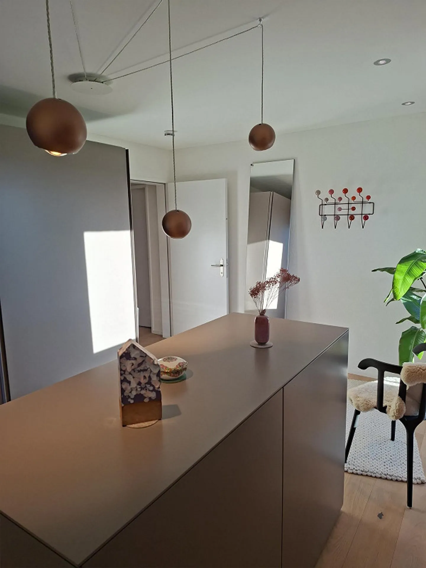 Bright 4.5-room apartment with balcony and beautiful view in Affoltern - Photo 16 of 19