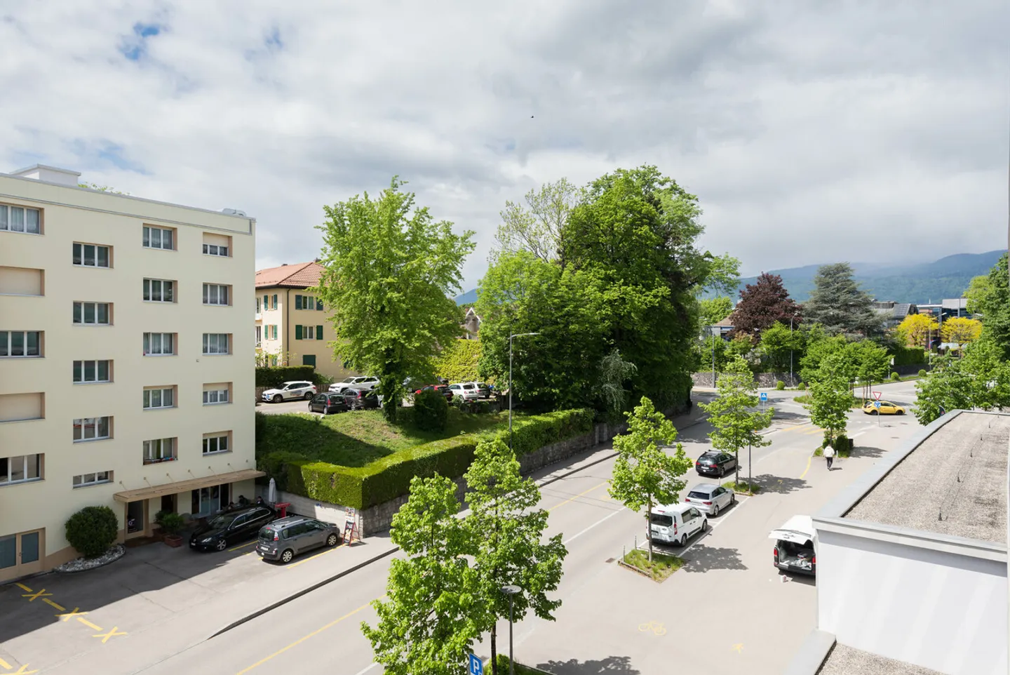 Magnificent modern 4.5-room apartment with loggia - Photo 9 of 9