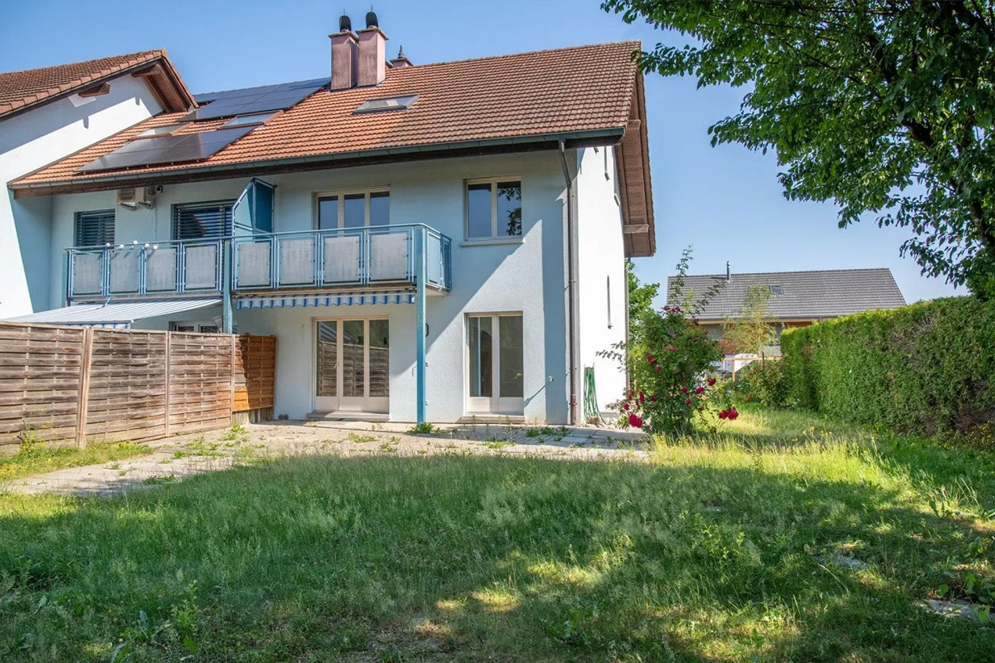 Living quietly, living centrally - bright and spacious - Photo 1 of 13