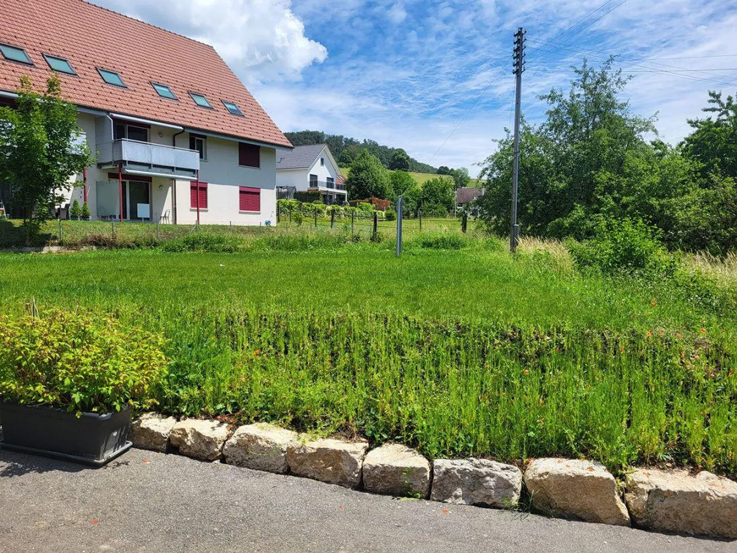 Casa colonica con giardino, posti auto e grande riserva di espansione - ideale come casa per più generazioni - Foto 5 di 13