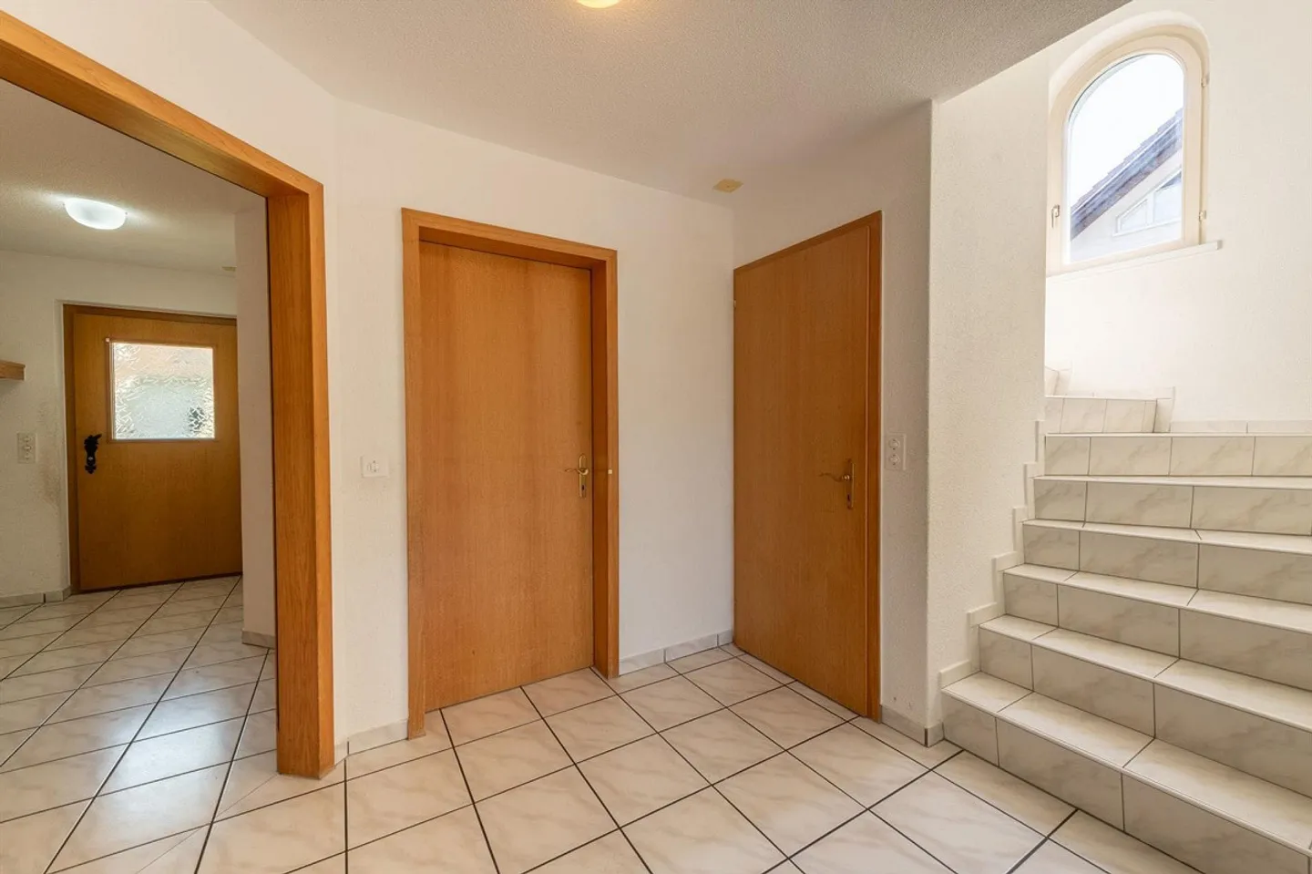 Living quietly, living centrally - bright and spacious - Photo 4 of 13