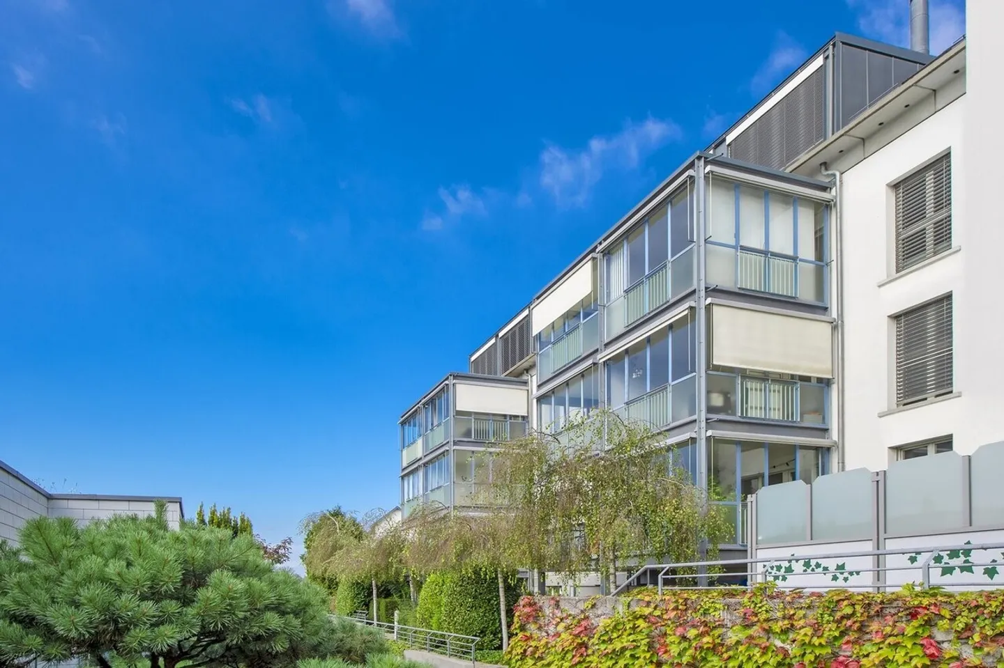 Gemütliche 3.5 Zimmerwohnung im 2.OG (mit Lift) - Foto 1 von 8