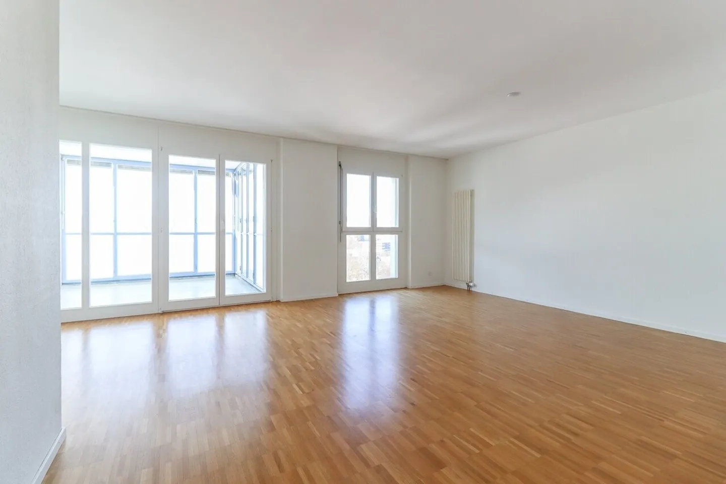 Gemütliche 3.5 Zimmerwohnung im 2.OG (mit Lift) - Foto 2 von 8