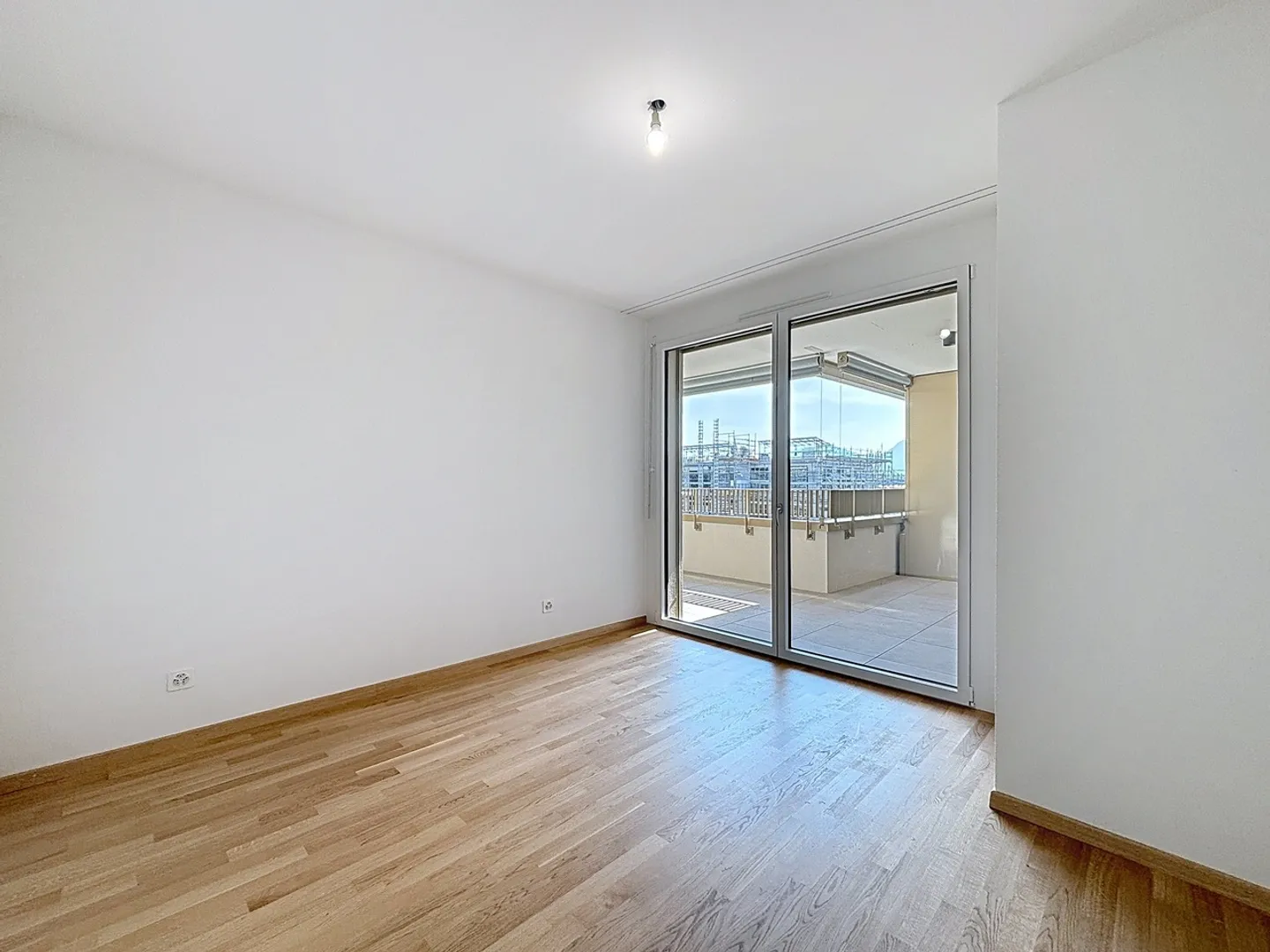 5-Zimmer-Wohnung - Foto 3 von 8