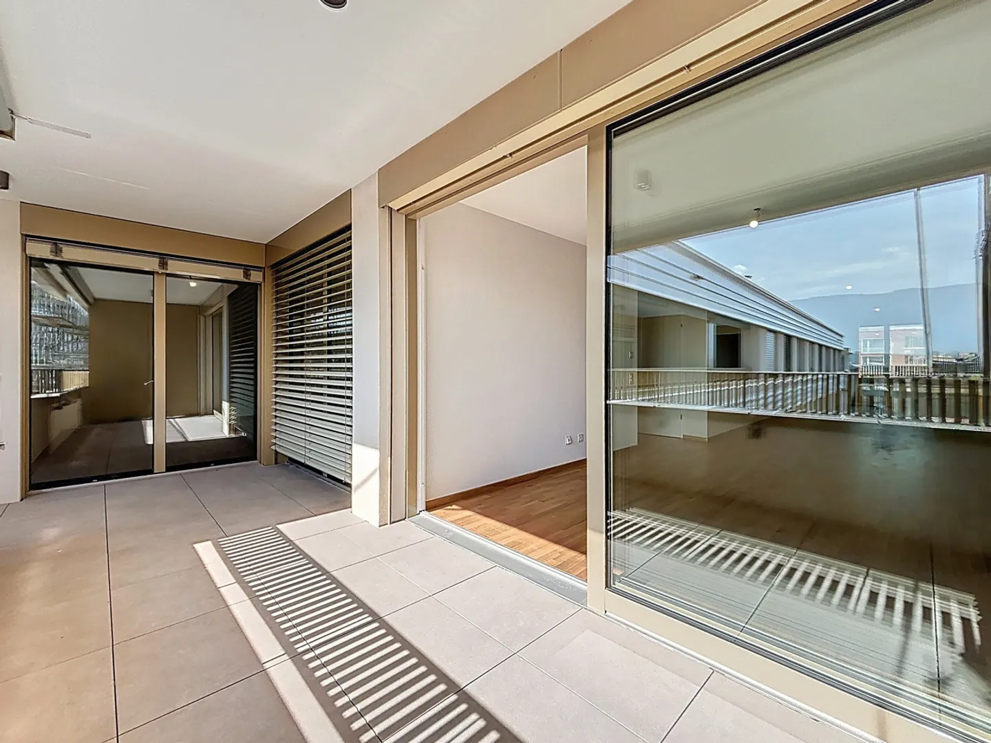 5-Zimmer-Wohnung - Foto 4 von 8