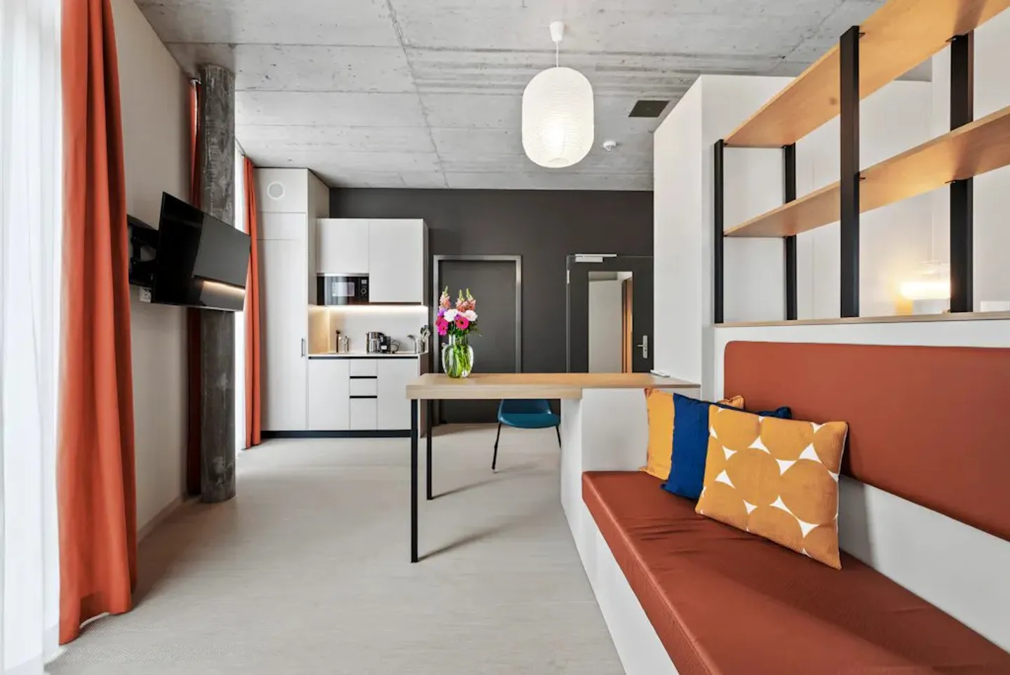 Appartement à louer - Photo 2 sur 10