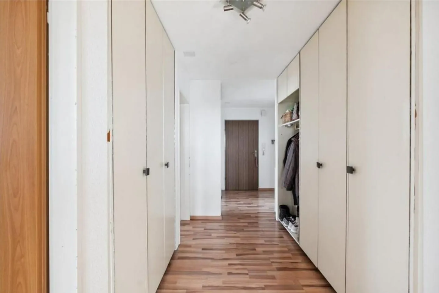 2,5 pièces, 102 m², 2ème étage - Photo 5 sur 11